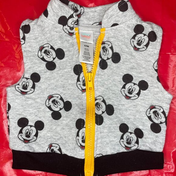 Infant Boys 4 Piece Set - Picture 3 of 13